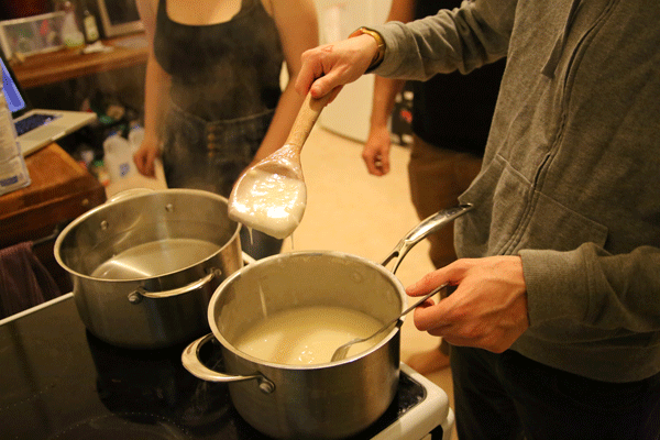 blogs/cooking-glue.gif