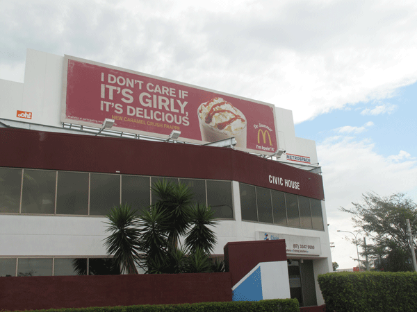 blogs/mcdonalds-for-strong-oz-men.gif